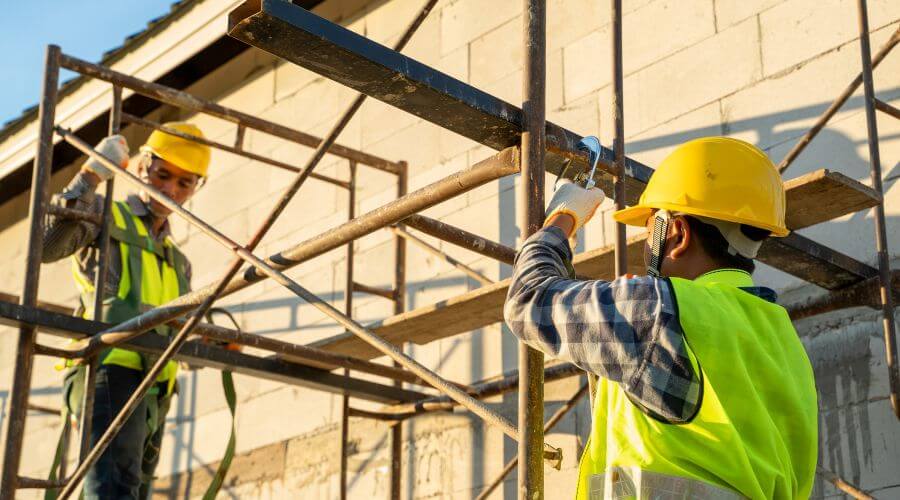 Professional fairlawn roofing services in Harrold, TX